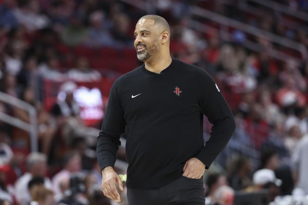 牛金宝配资 火记: 揭幕战五高首发还赢了雷霆3分 打活塞继续沿用很合理